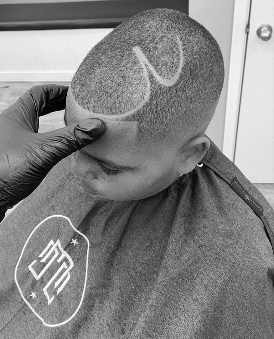 Haircut by Juice The Barber smp