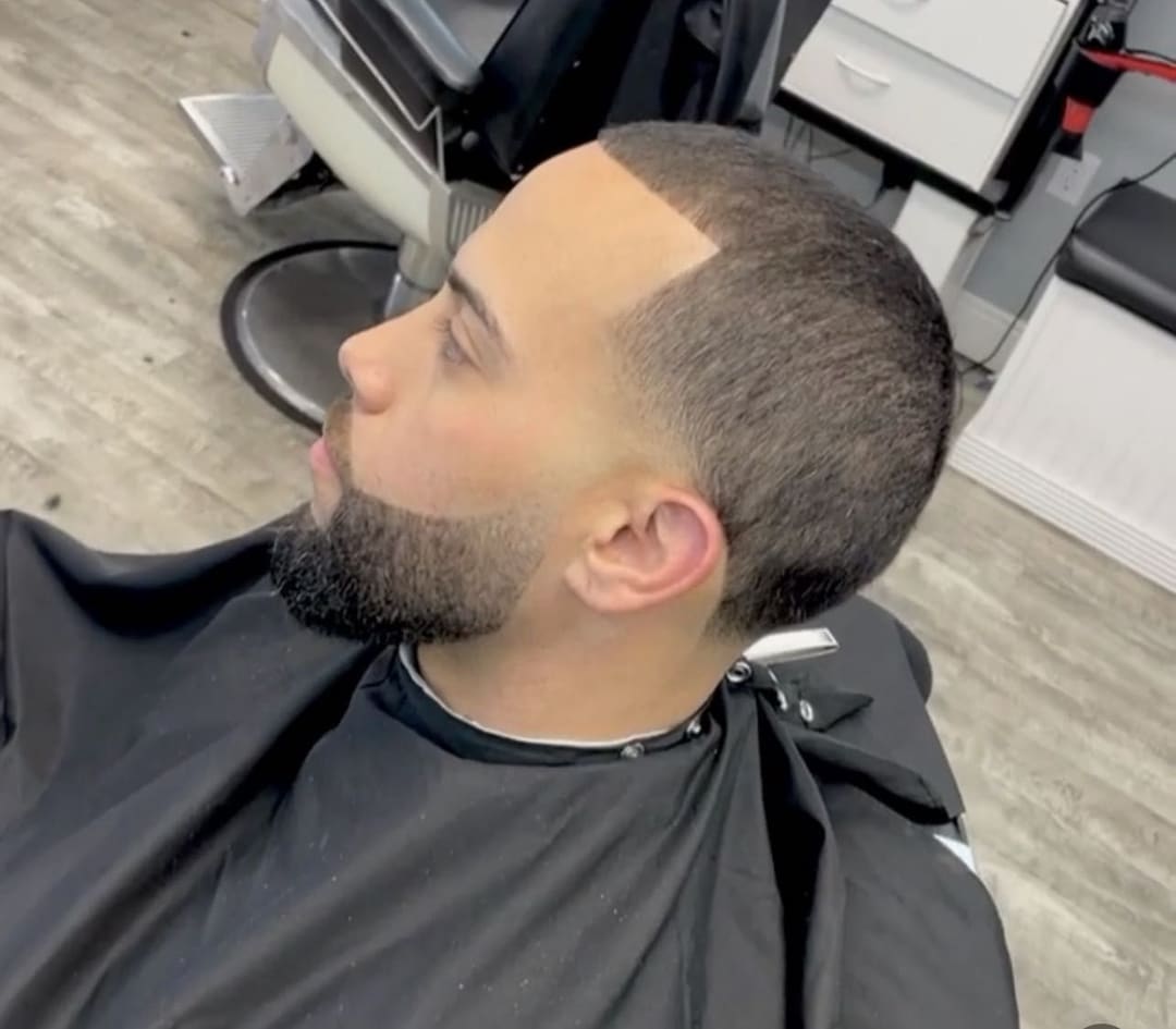 Haircut by Juice The Barber smp